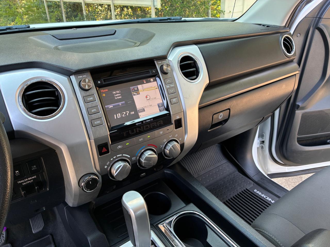Toyota Tundra  2019