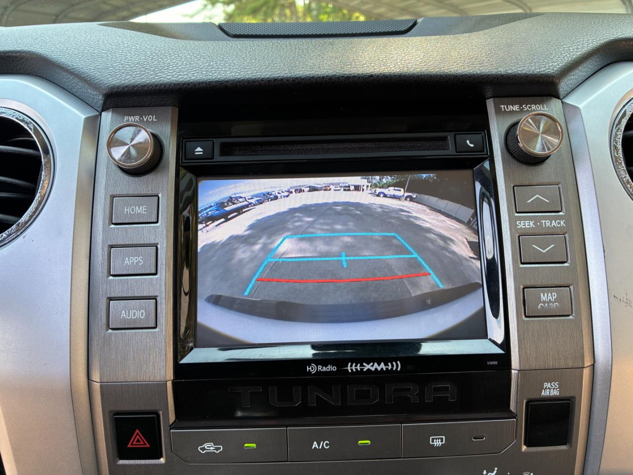 Toyota Tundra  2019