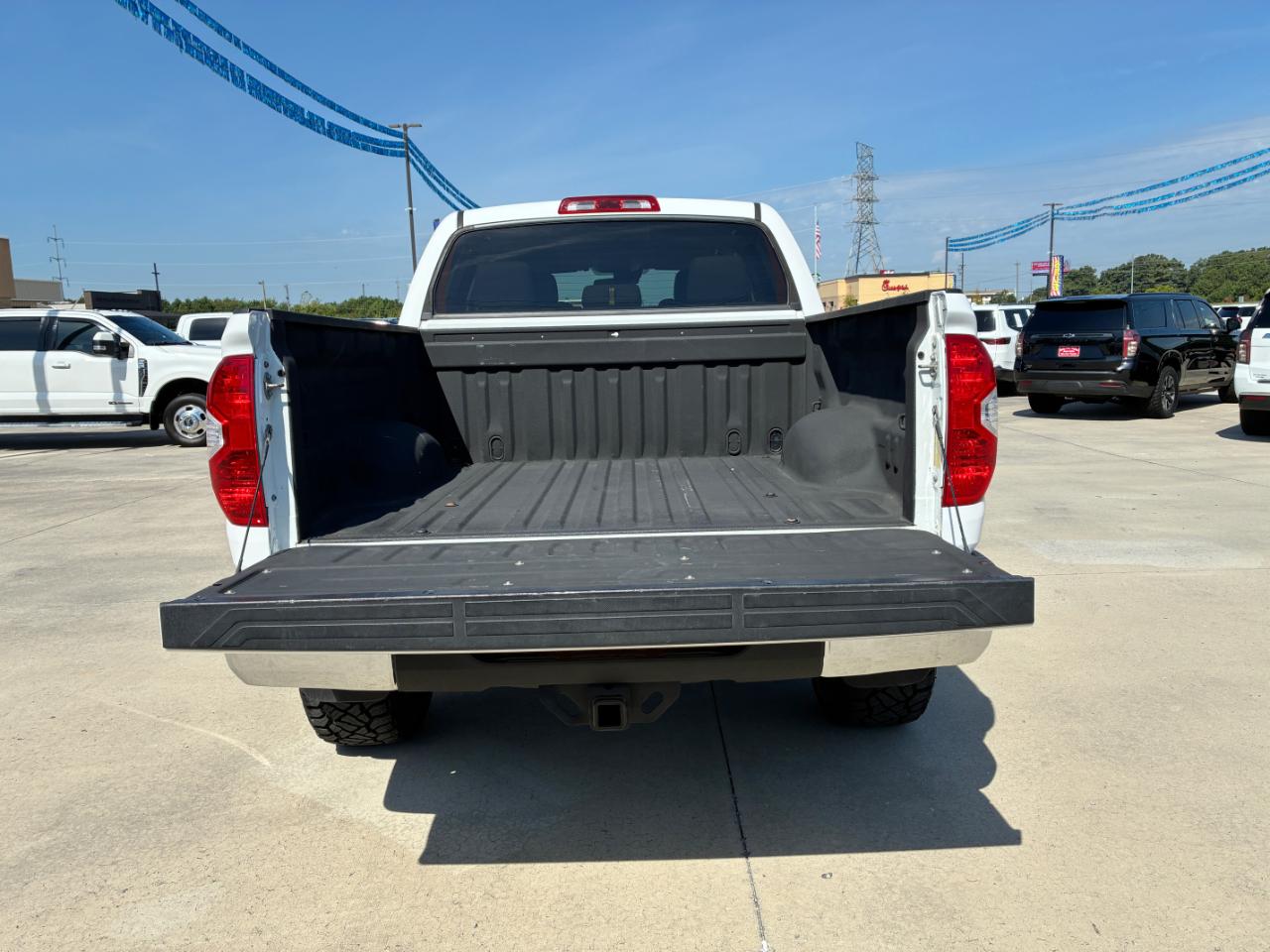 Toyota Tundra  2019