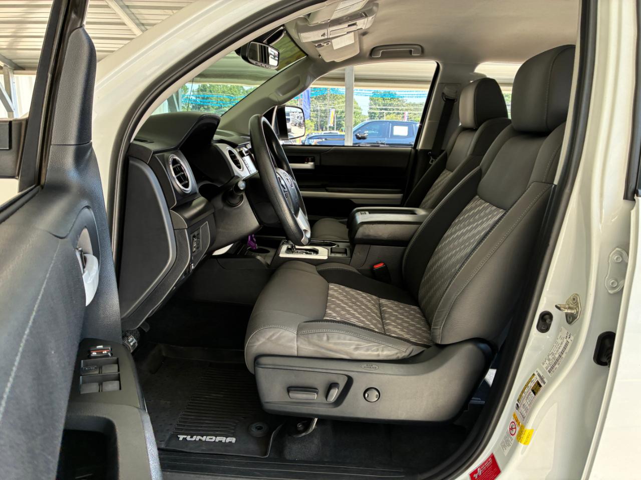 Toyota Tundra  2019
