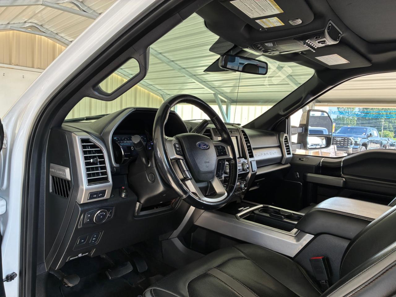 Ford F-250 SD Platinum 2018