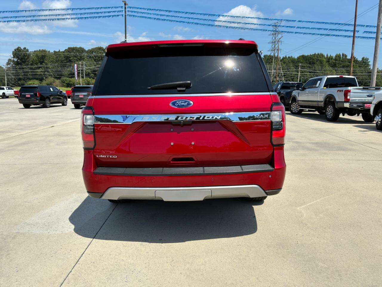 Ford Expedition  2021