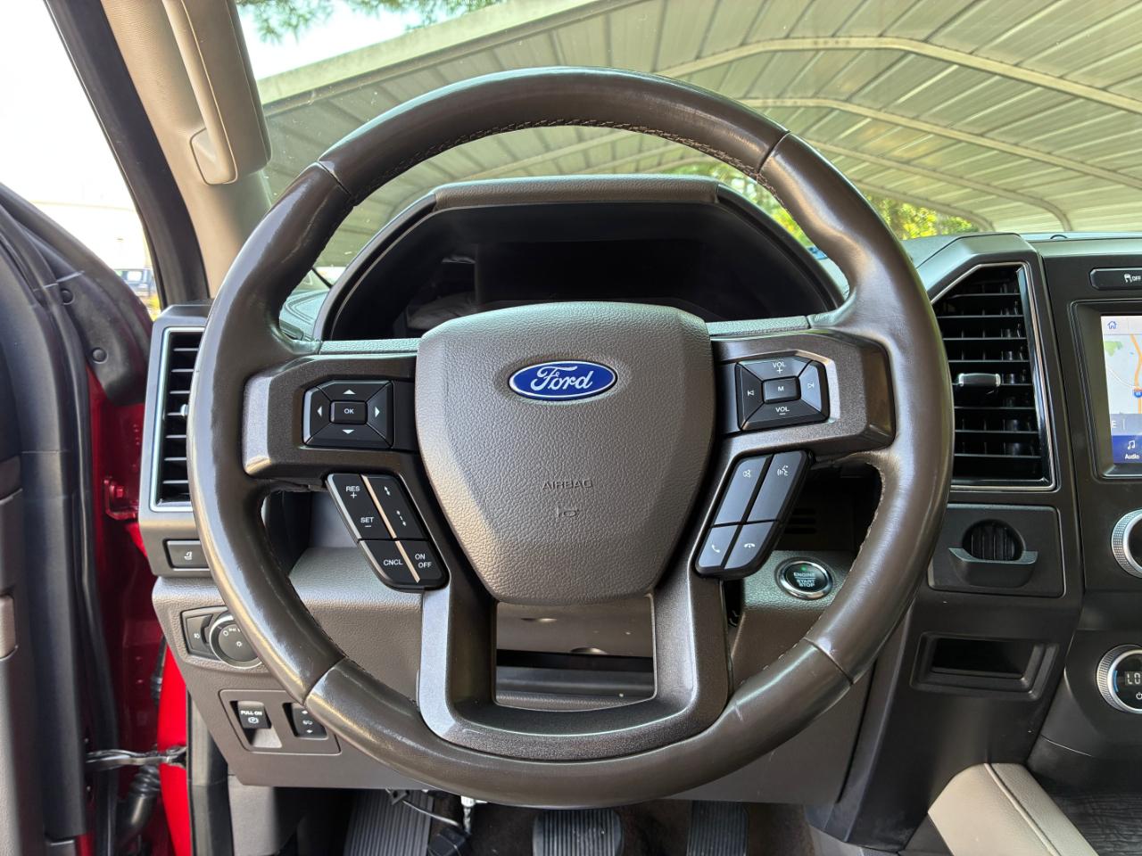 Ford Expedition  2021