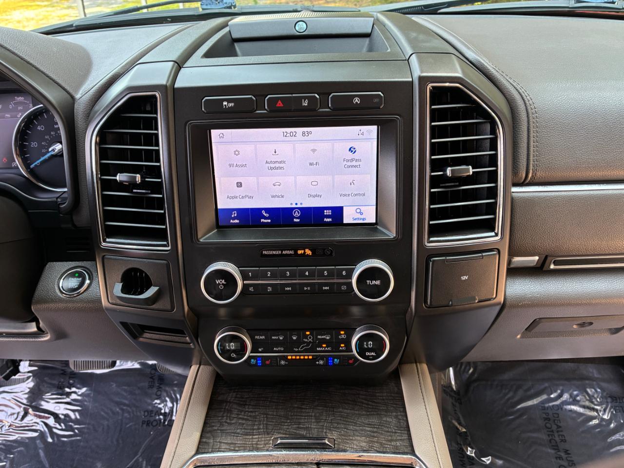 Ford Expedition  2021