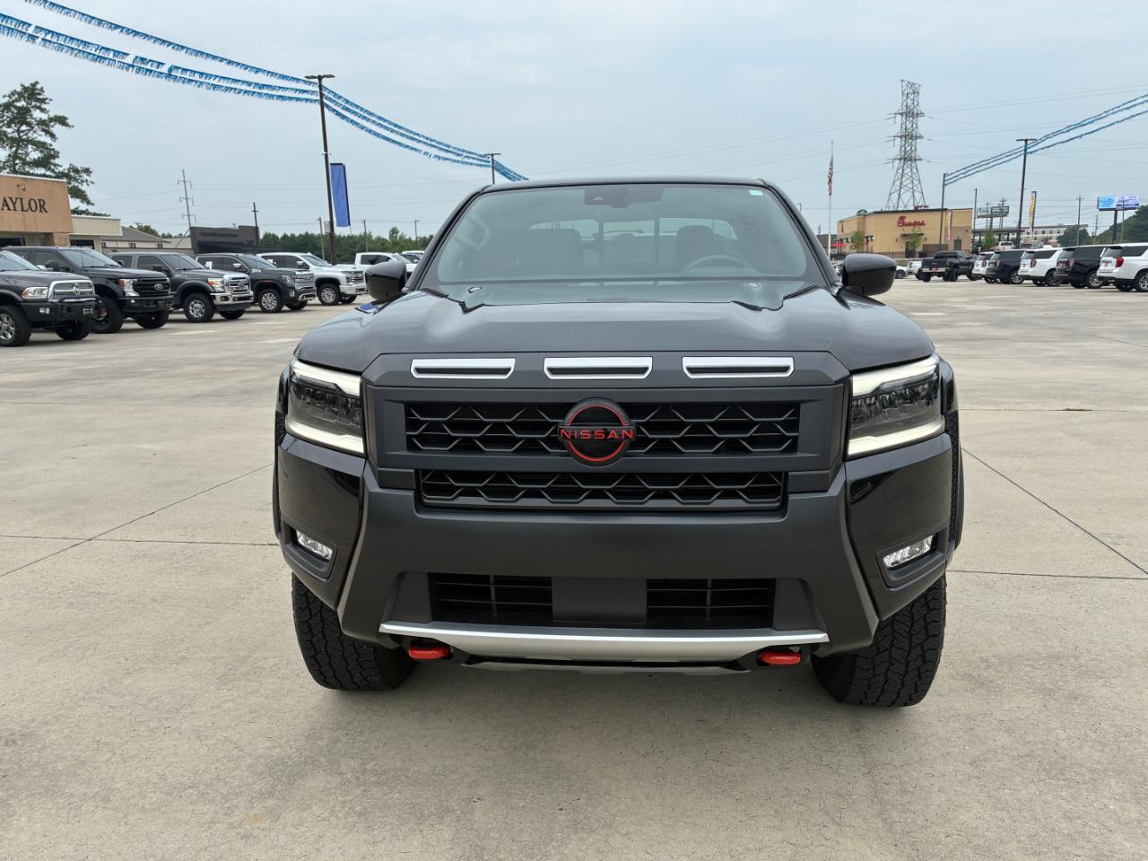 Nissan Frontier  2026
