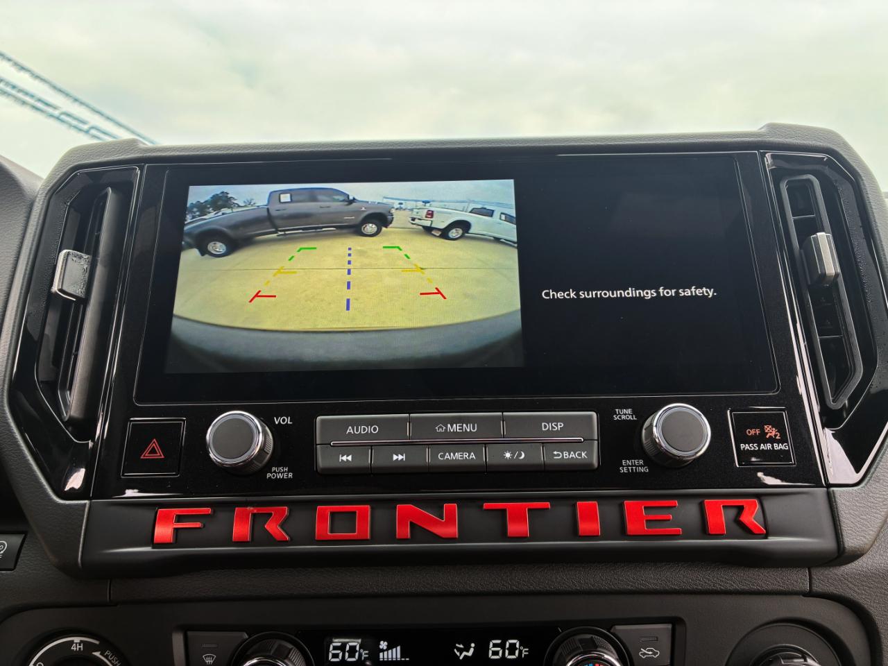 Nissan Frontier  2026