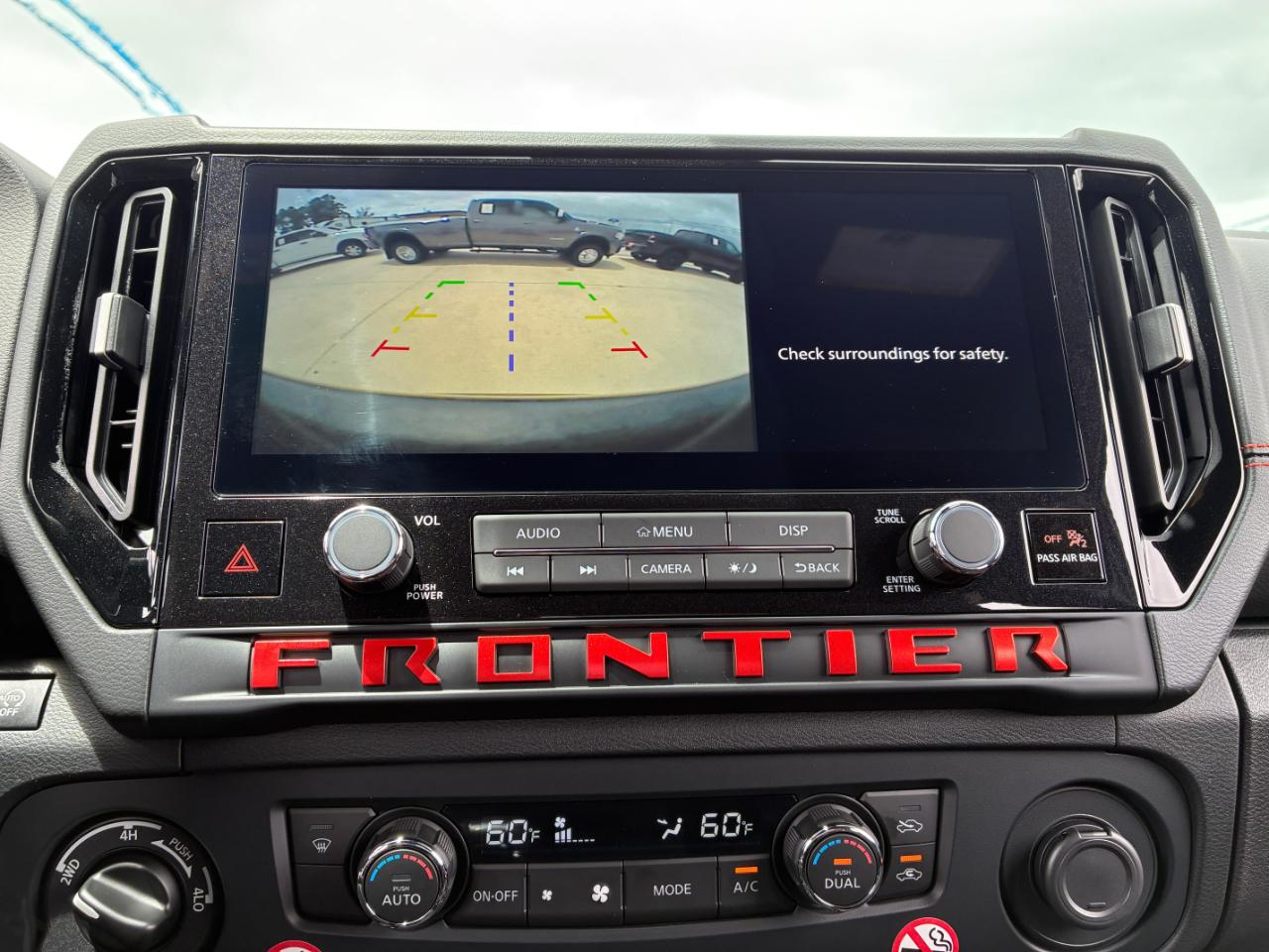Nissan Frontier  2026