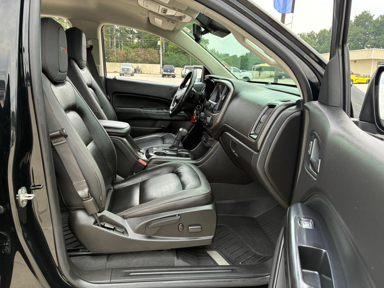 GMC Canyon  2021