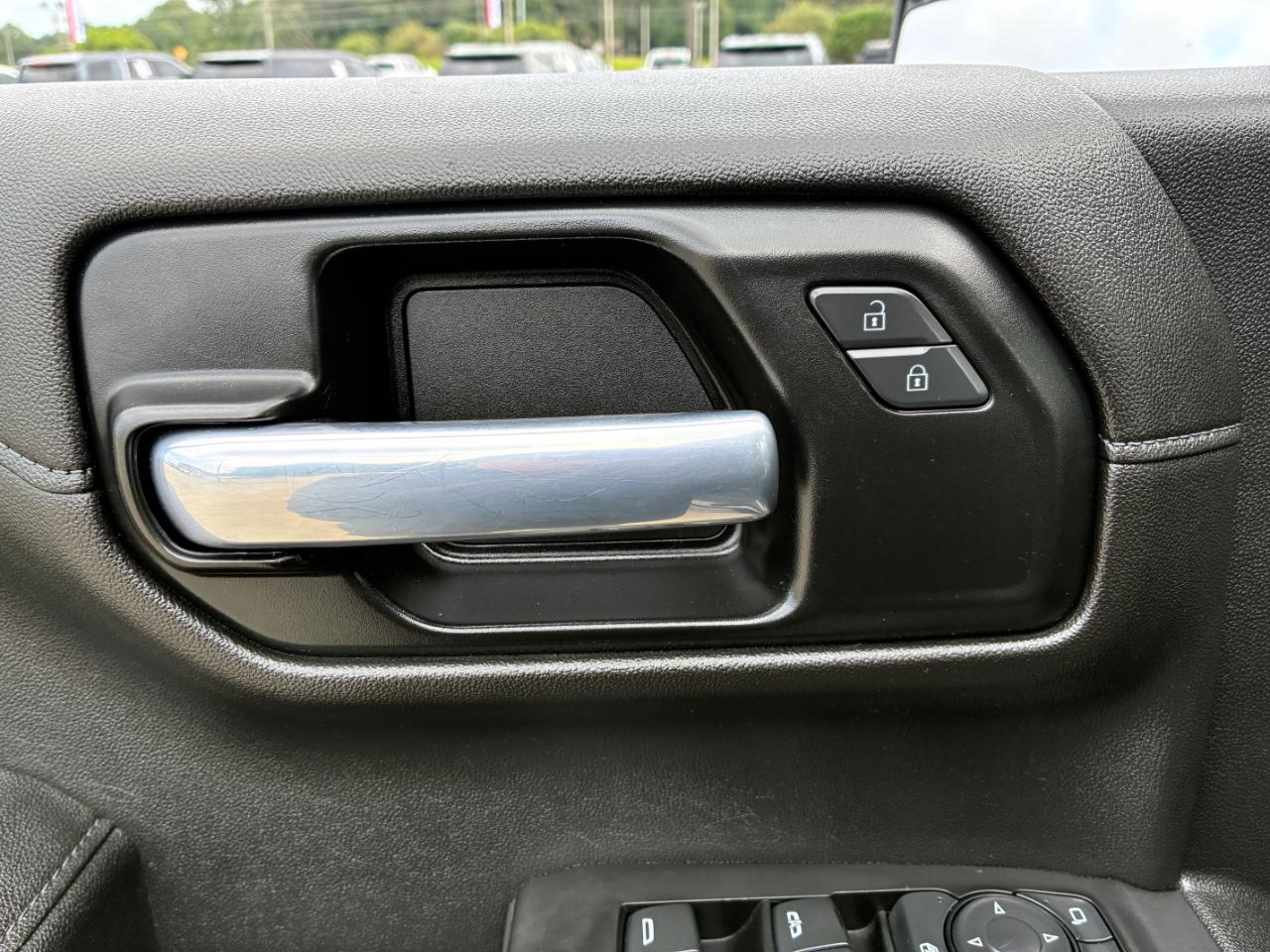 Chevrolet Silverado 1500  2021