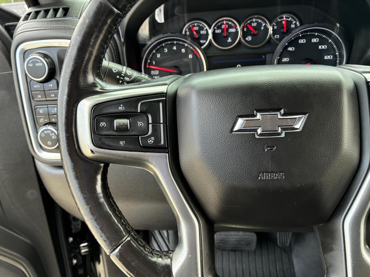 Chevrolet Silverado 1500  2021