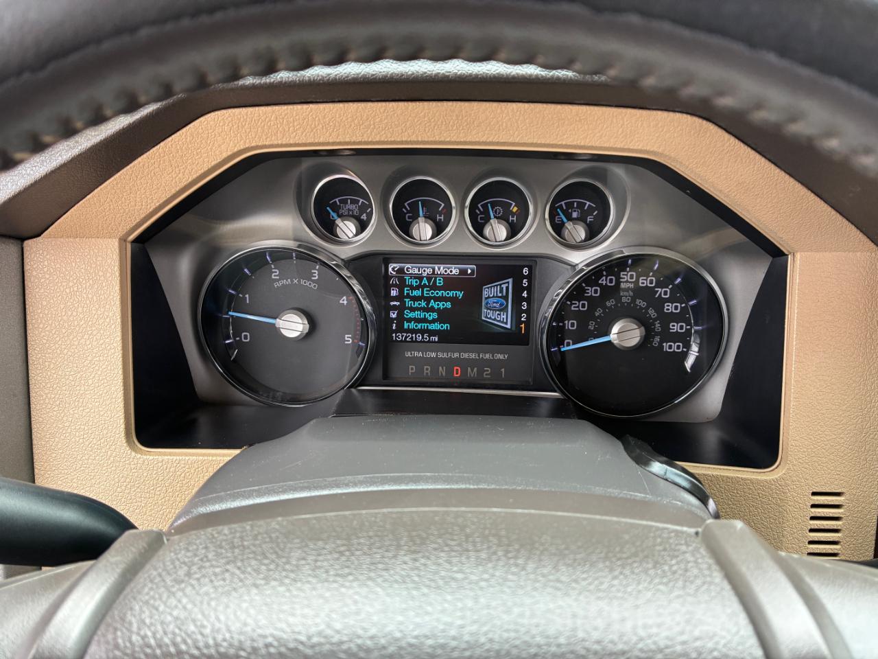 Ford F-350 SD Lariat 2016