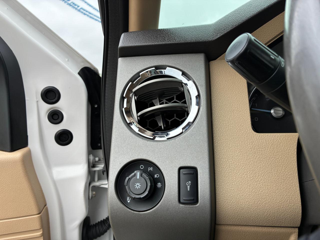 Ford F-350 SD Lariat 2016