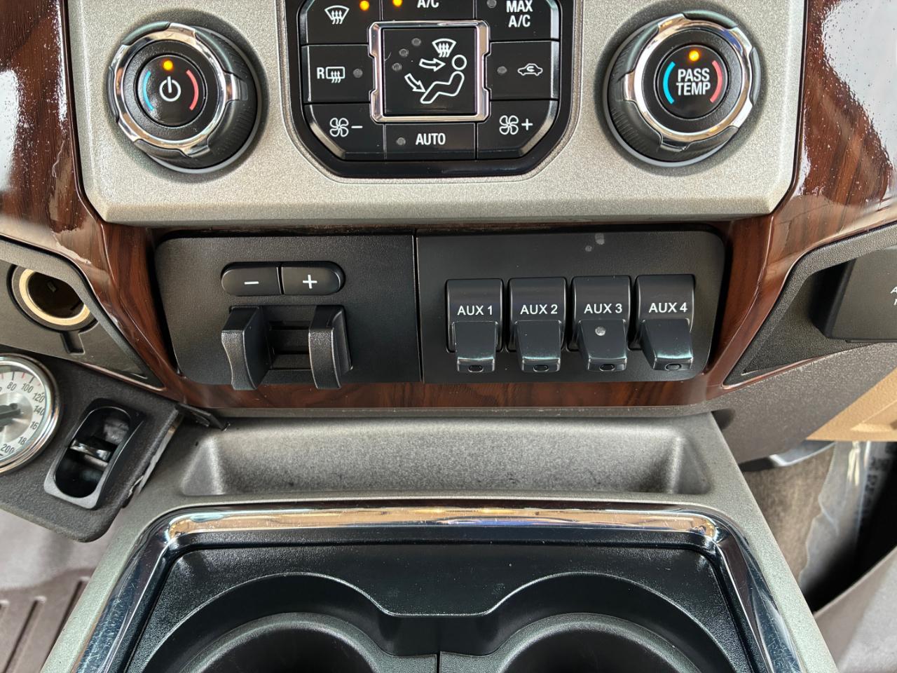 Ford F-350 SD Lariat 2016