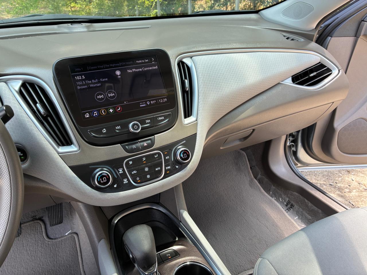 Chevrolet Malibu  2025