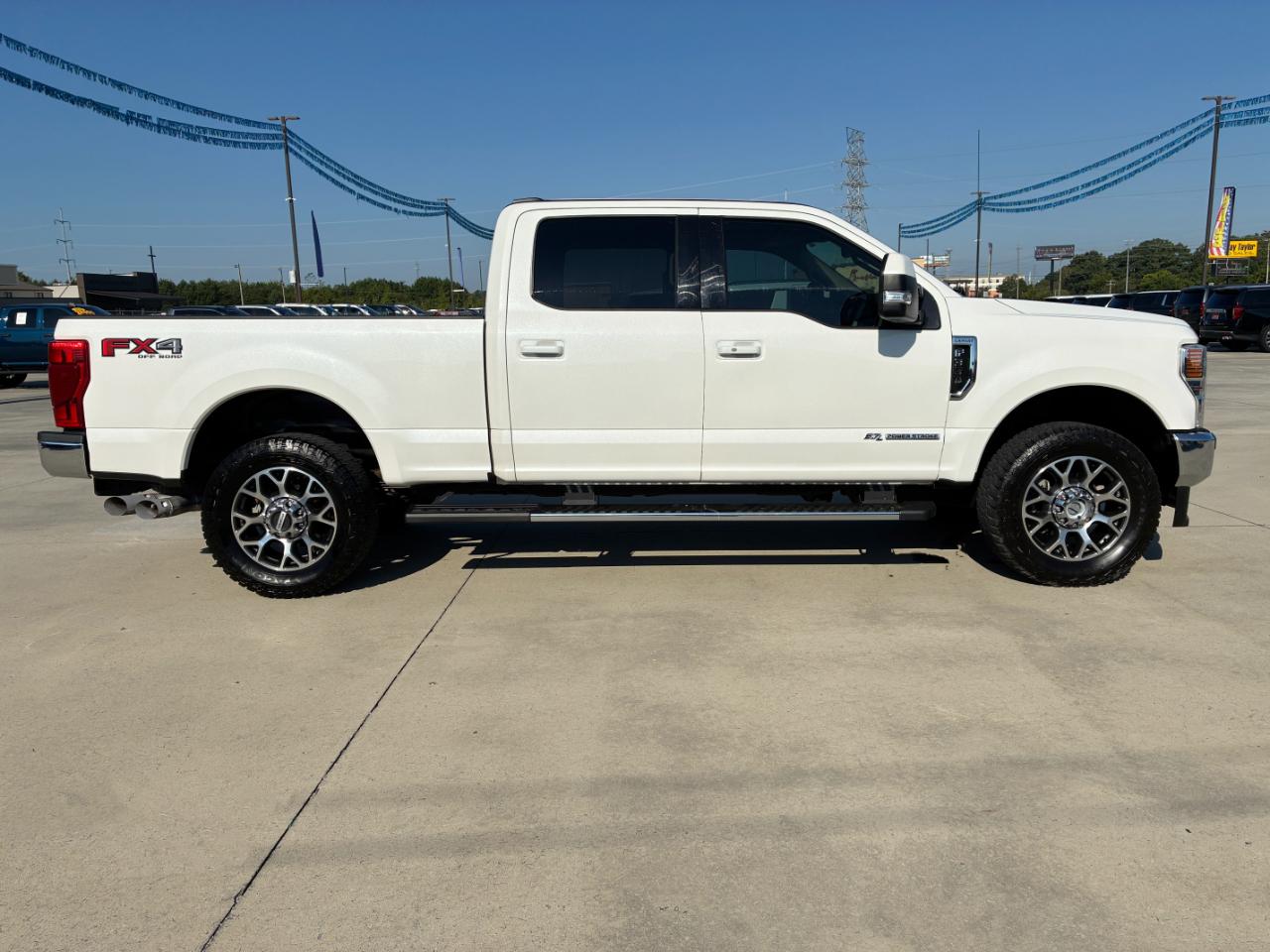 Ford F-350 SD Lariat 2020