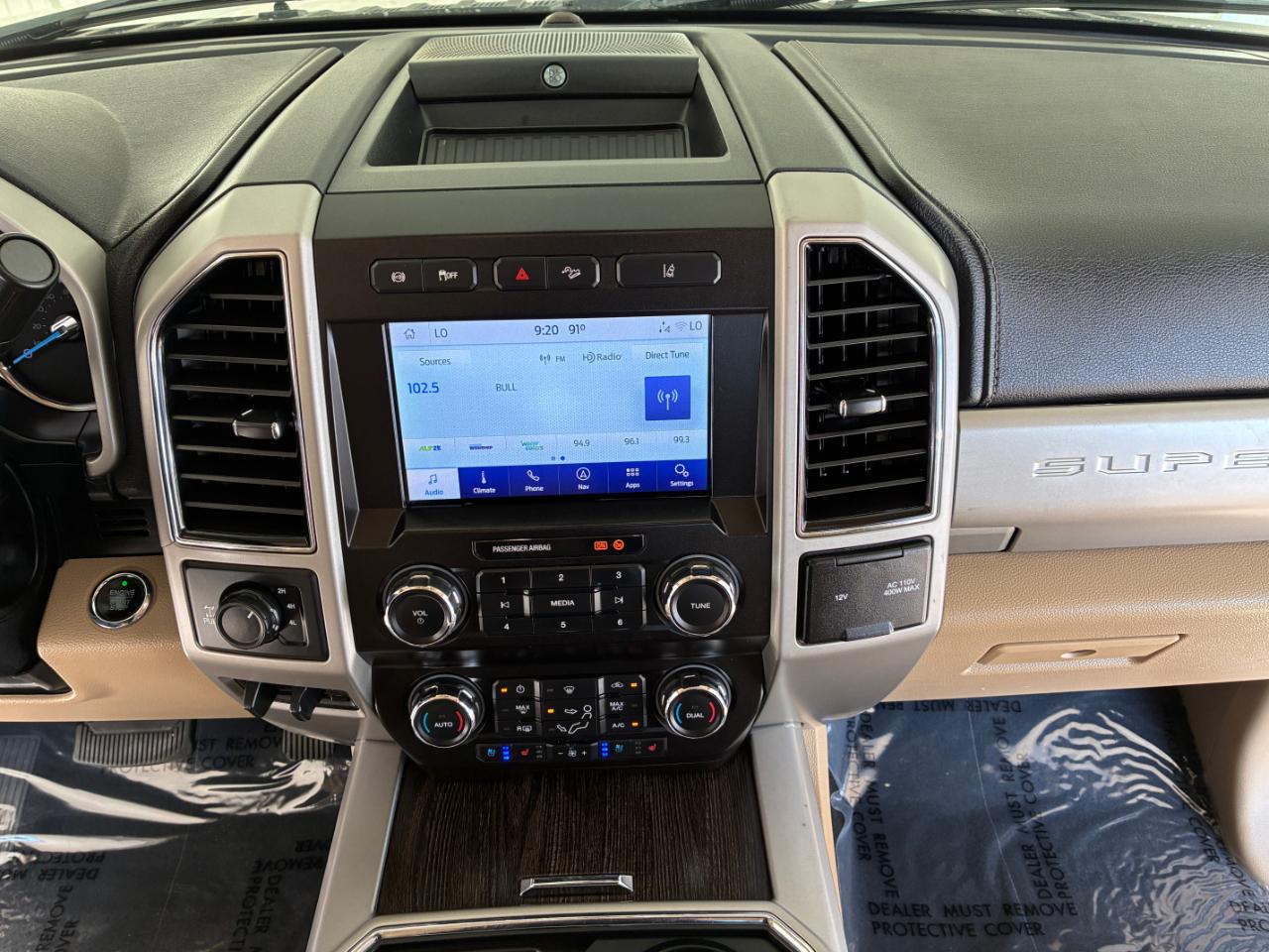 Ford F-350 SD Lariat 2020