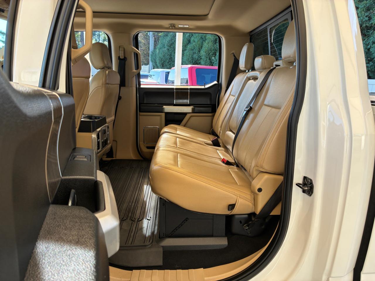 Ford F-350 SD Lariat 2020