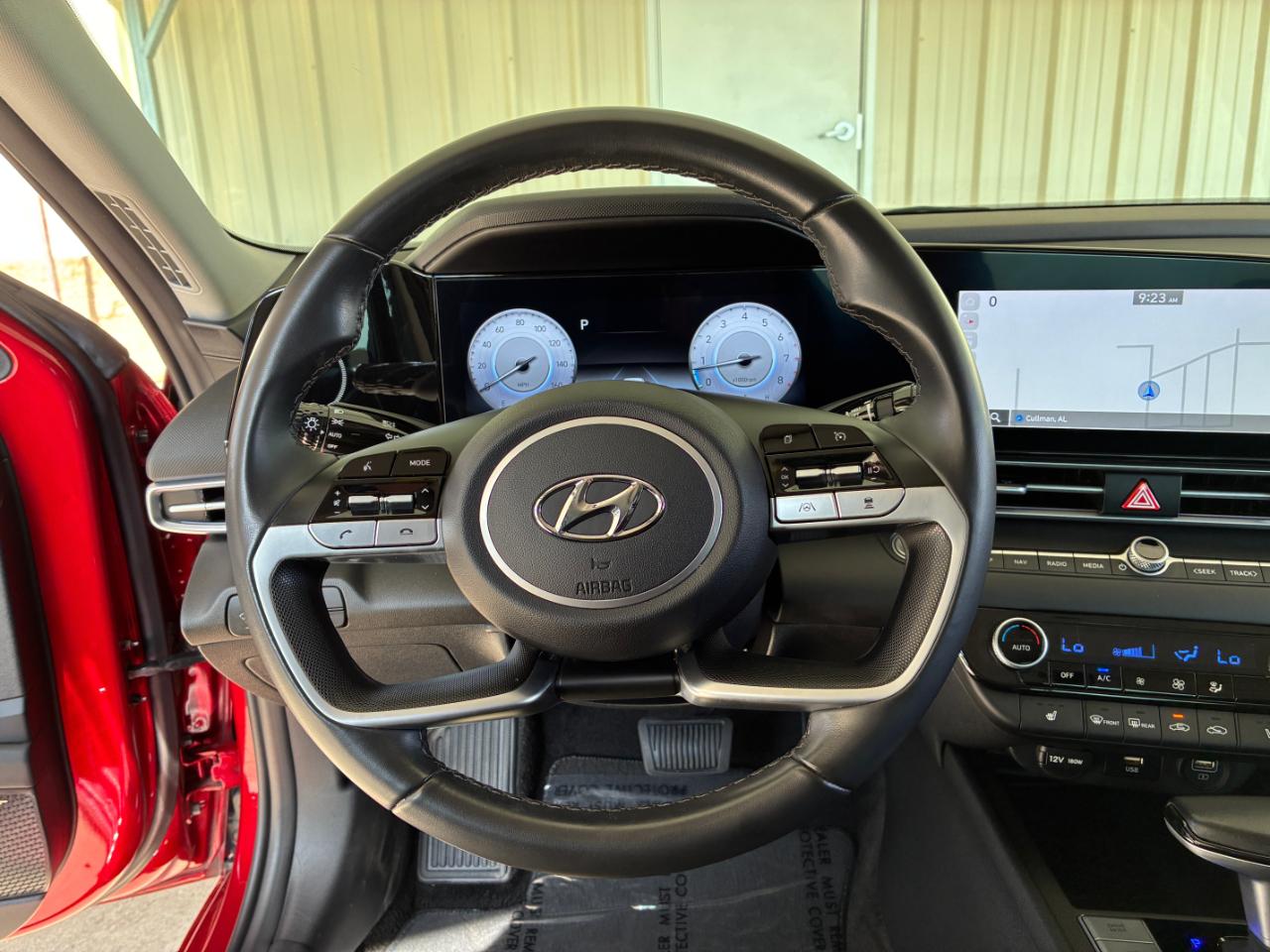Hyundai Elantra Limited 2023