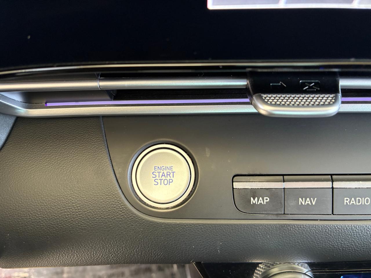 Hyundai Elantra Limited 2023