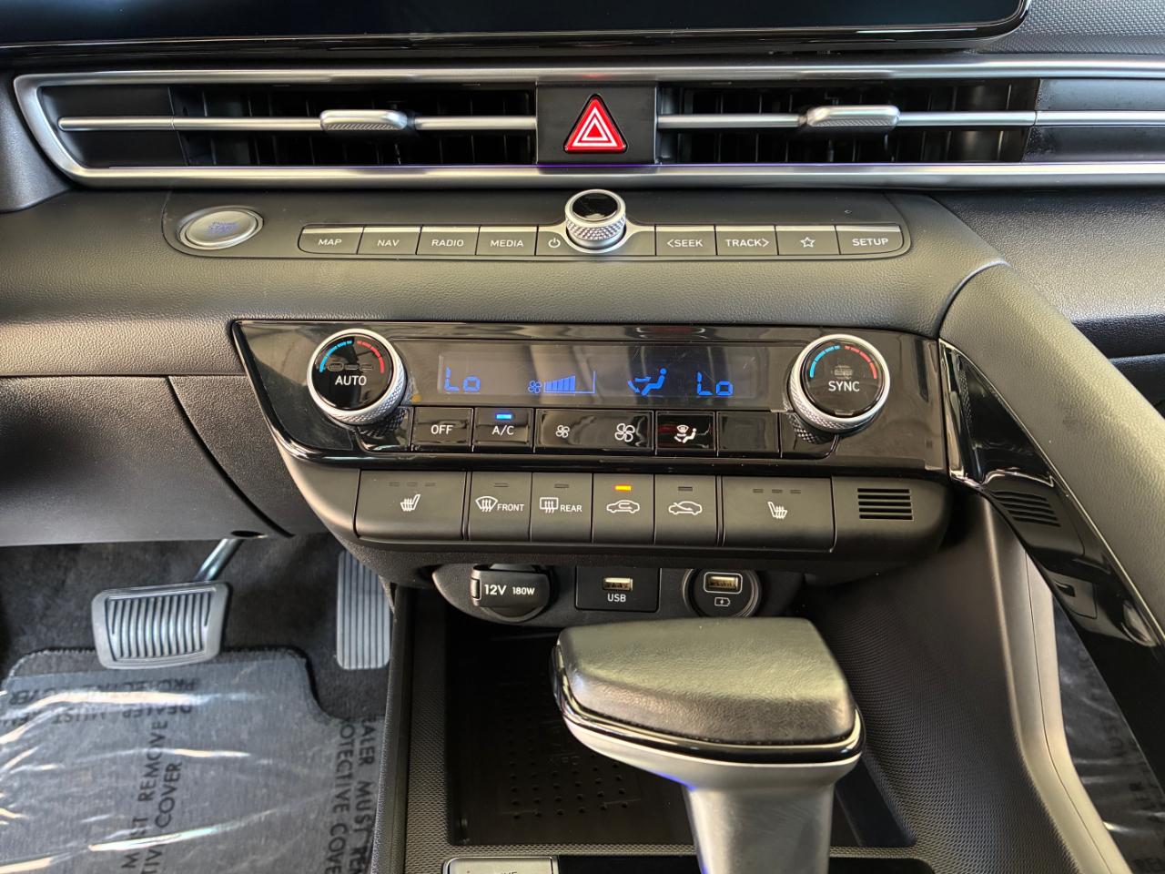 Hyundai Elantra Limited 2023