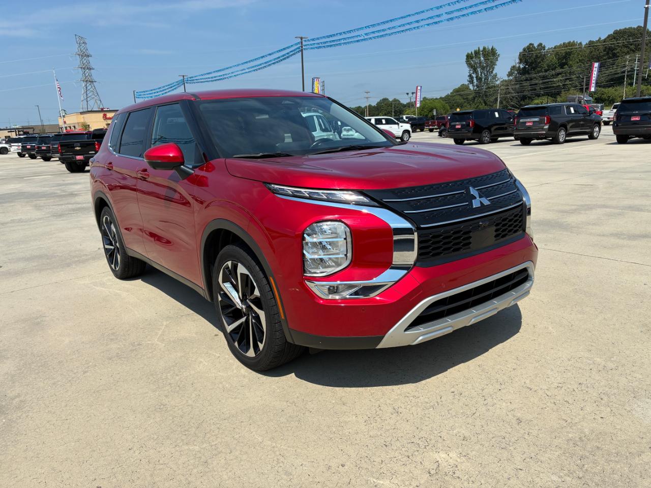 Mitsubishi Outlander SE 2024