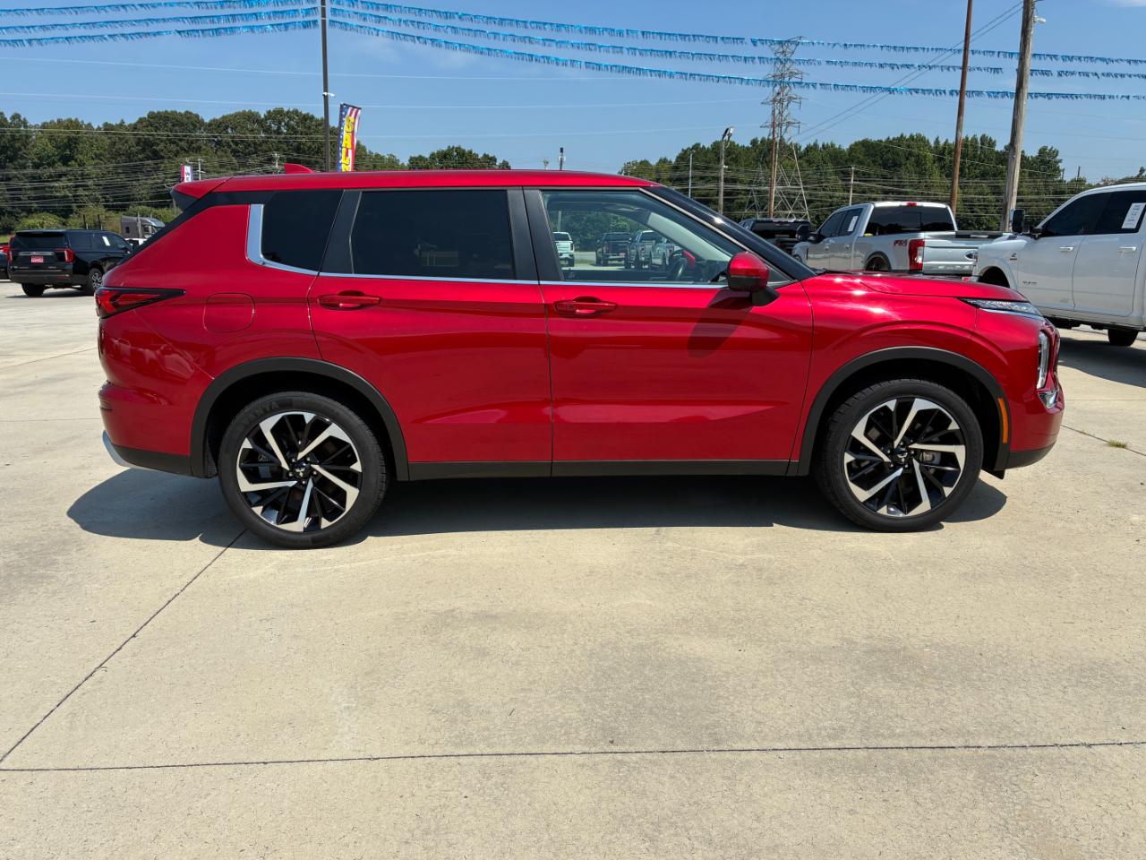 Mitsubishi Outlander SE 2024