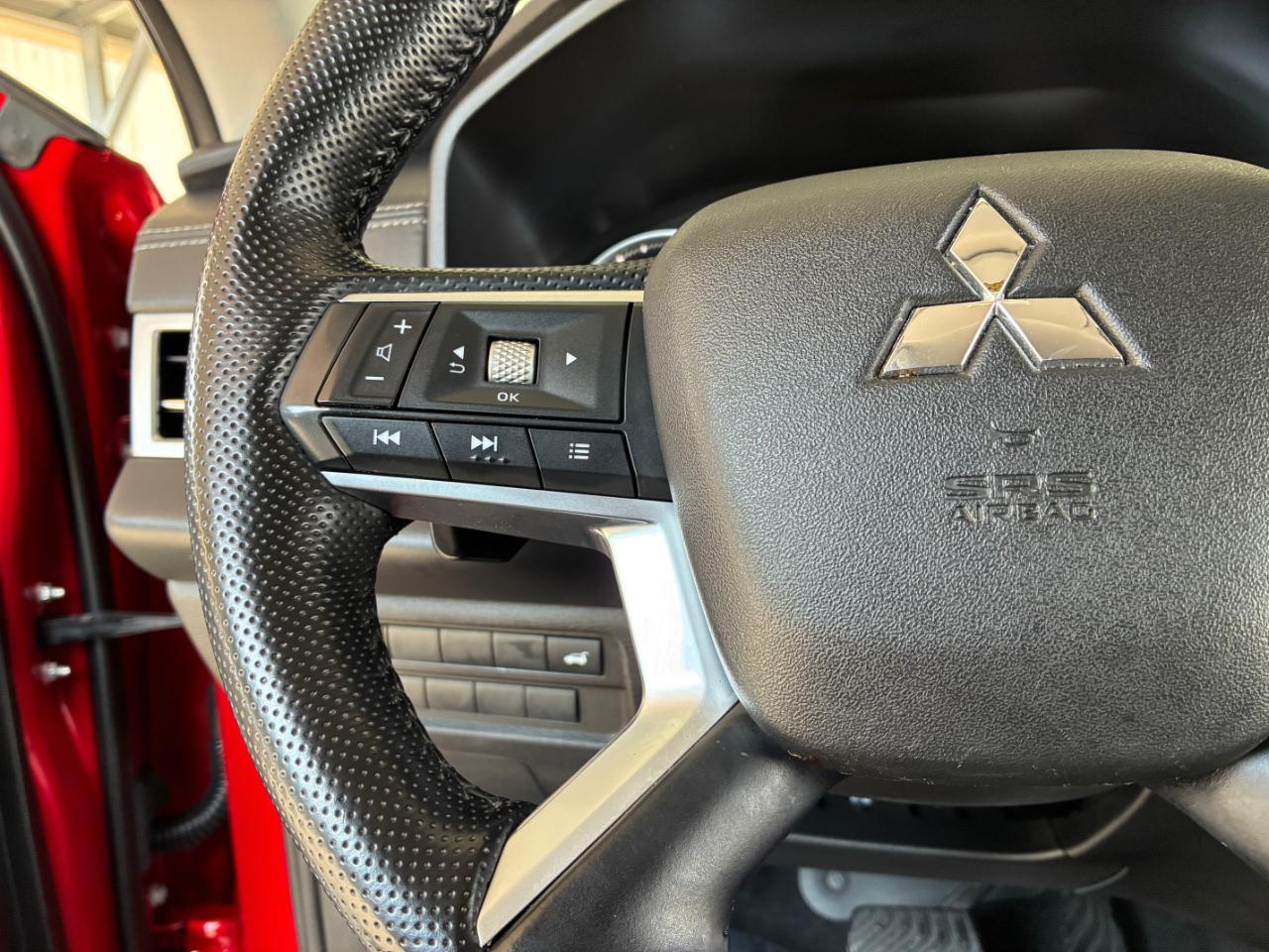 Mitsubishi Outlander SE 2024