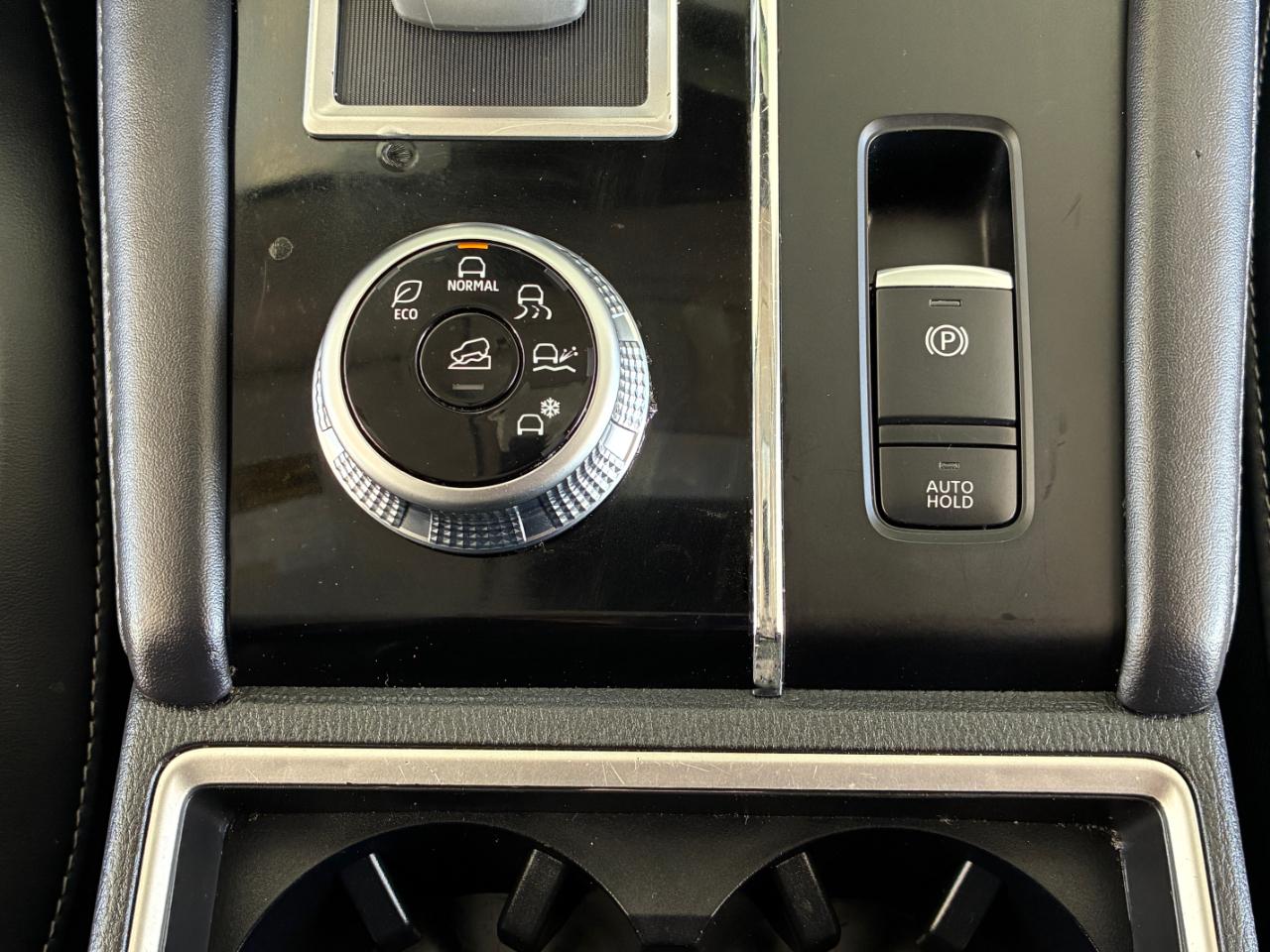 Mitsubishi Outlander SE 2024