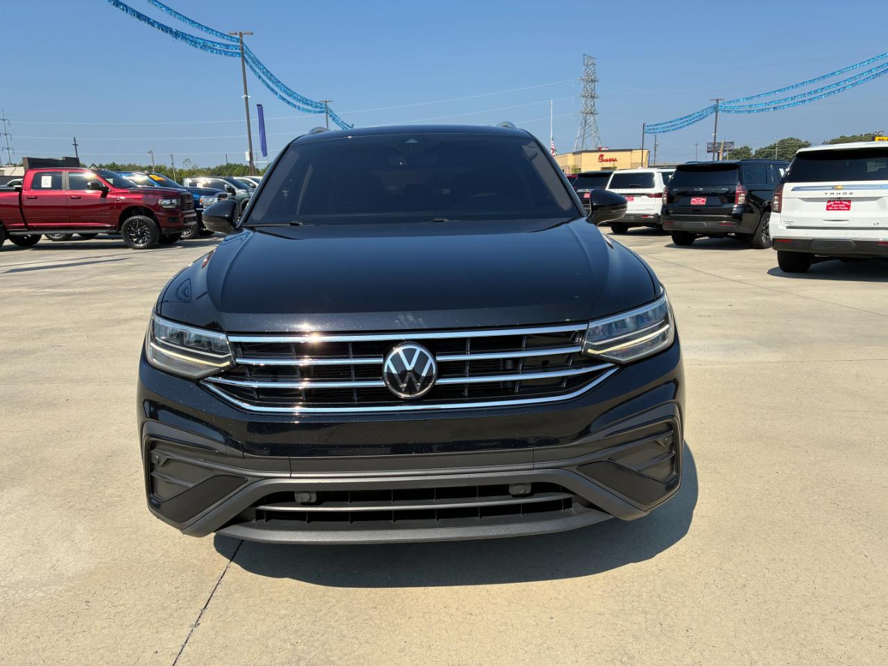 Volkswagen Tiguan SE 2023