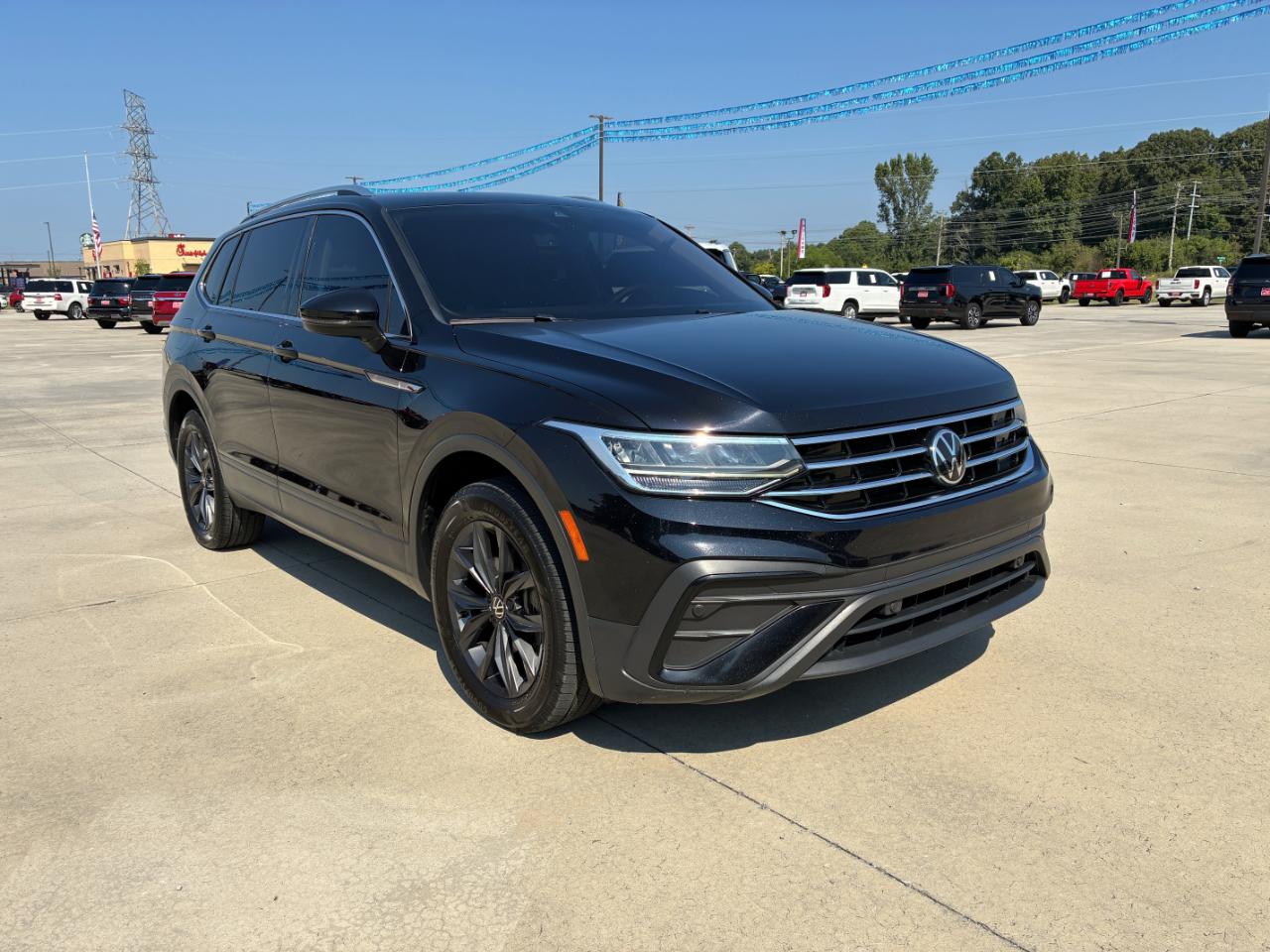 Volkswagen Tiguan SE 2023