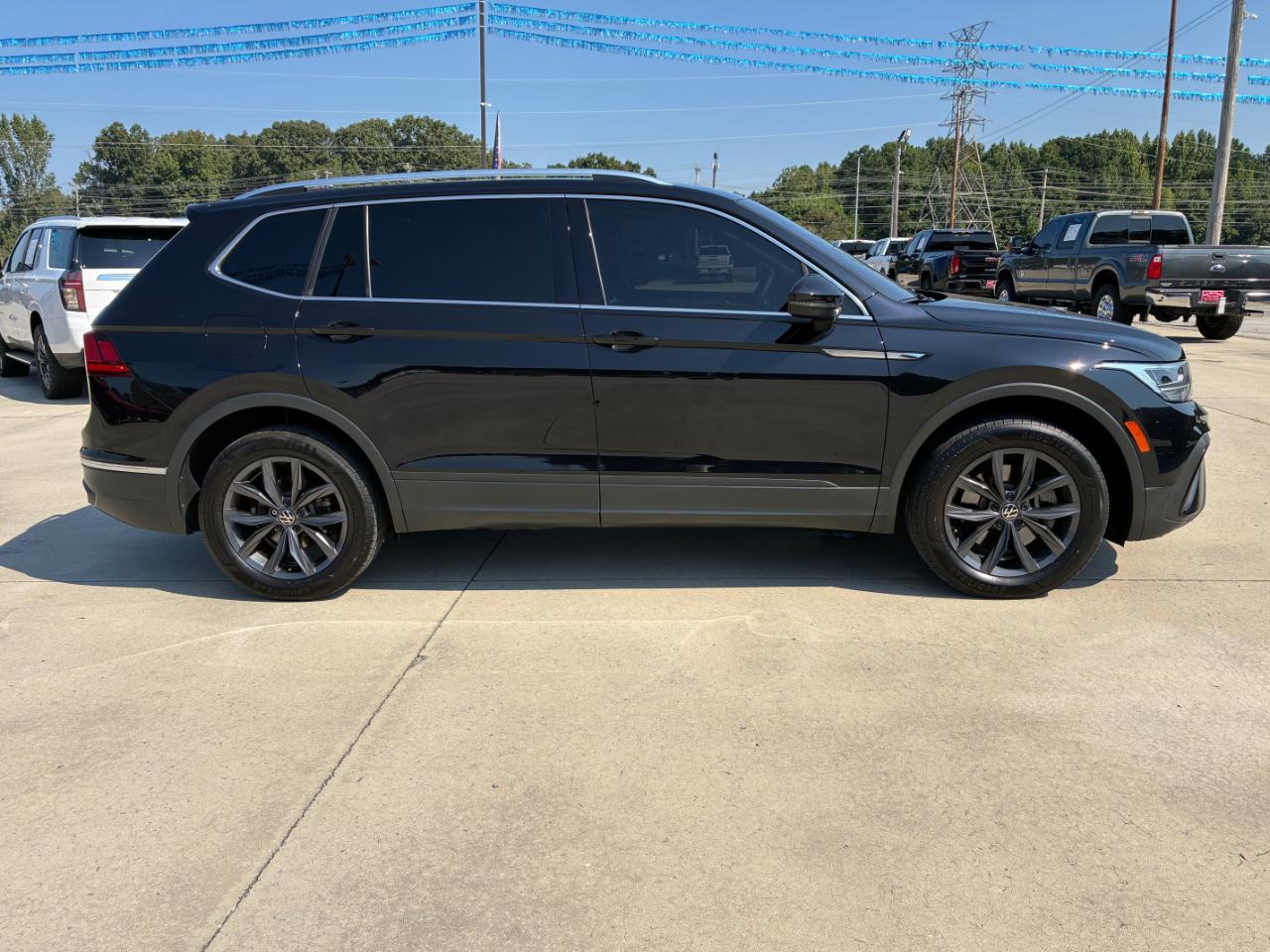 Volkswagen Tiguan SE 2023