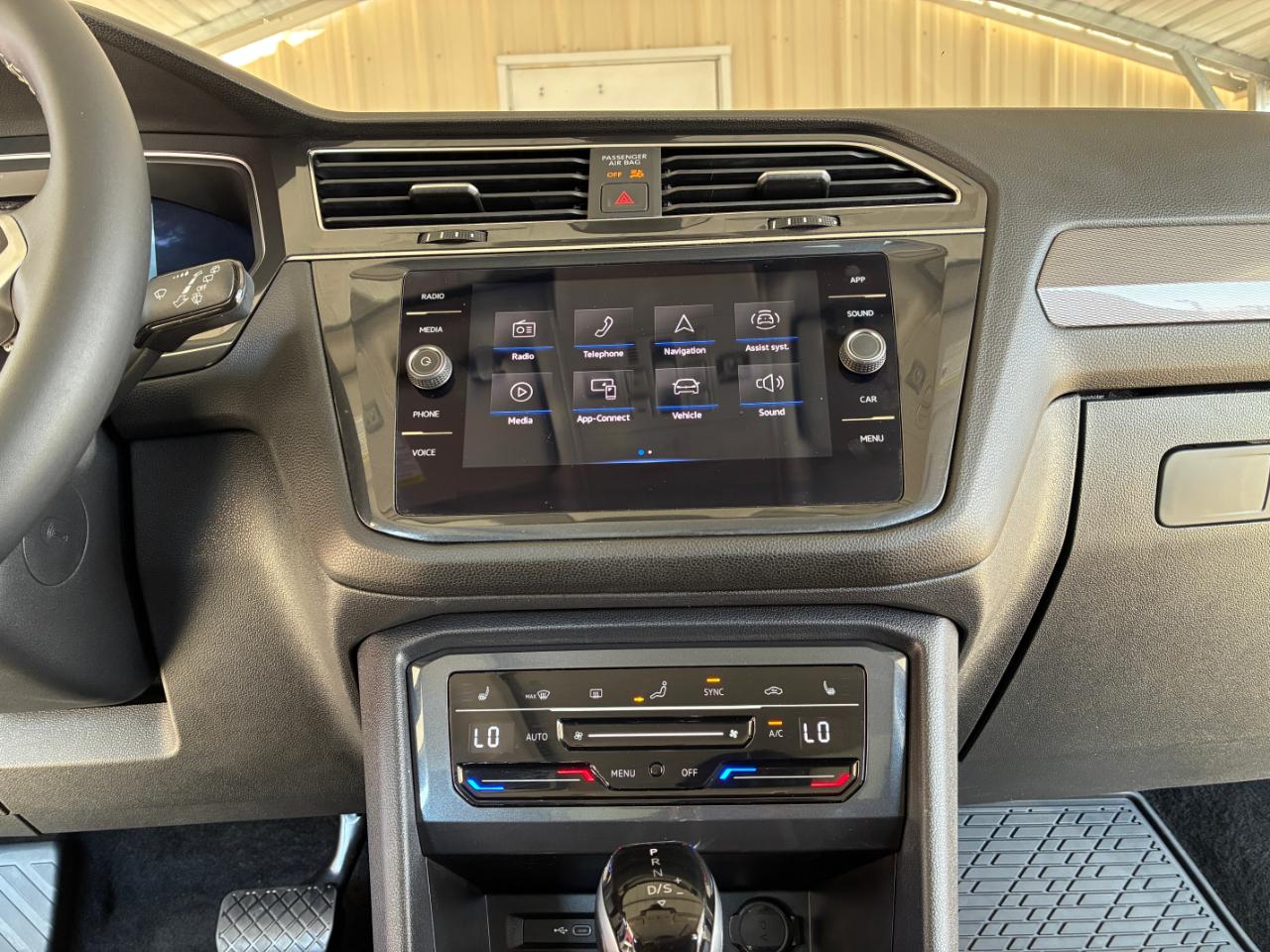 Volkswagen Tiguan SE 2023