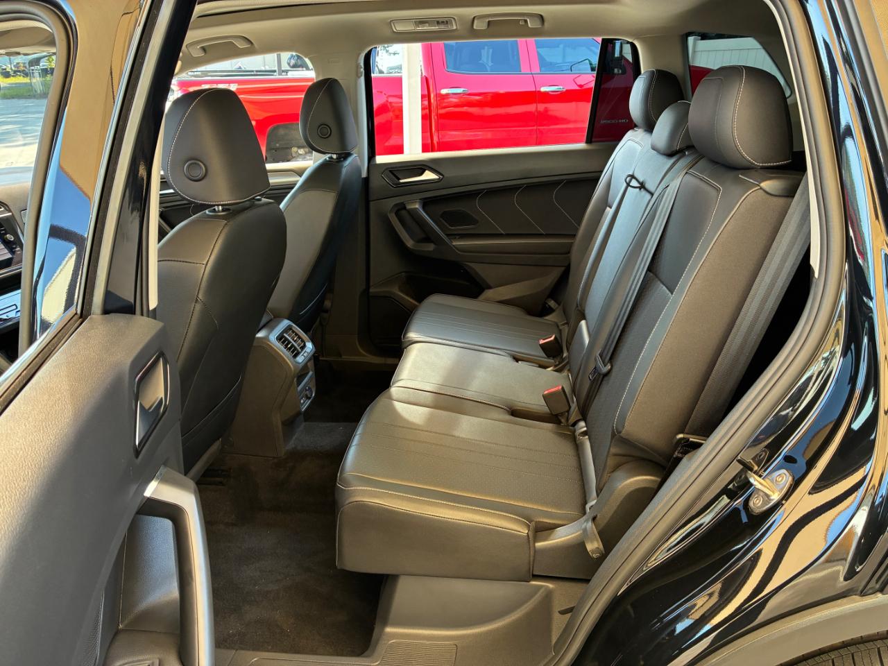 Volkswagen Tiguan SE 2023
