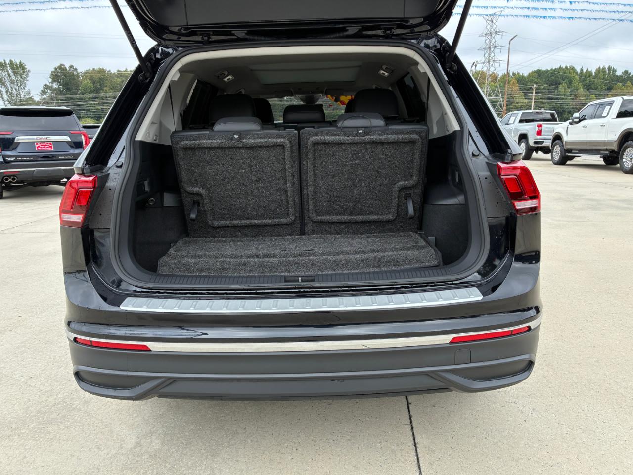 Volkswagen Tiguan  2023