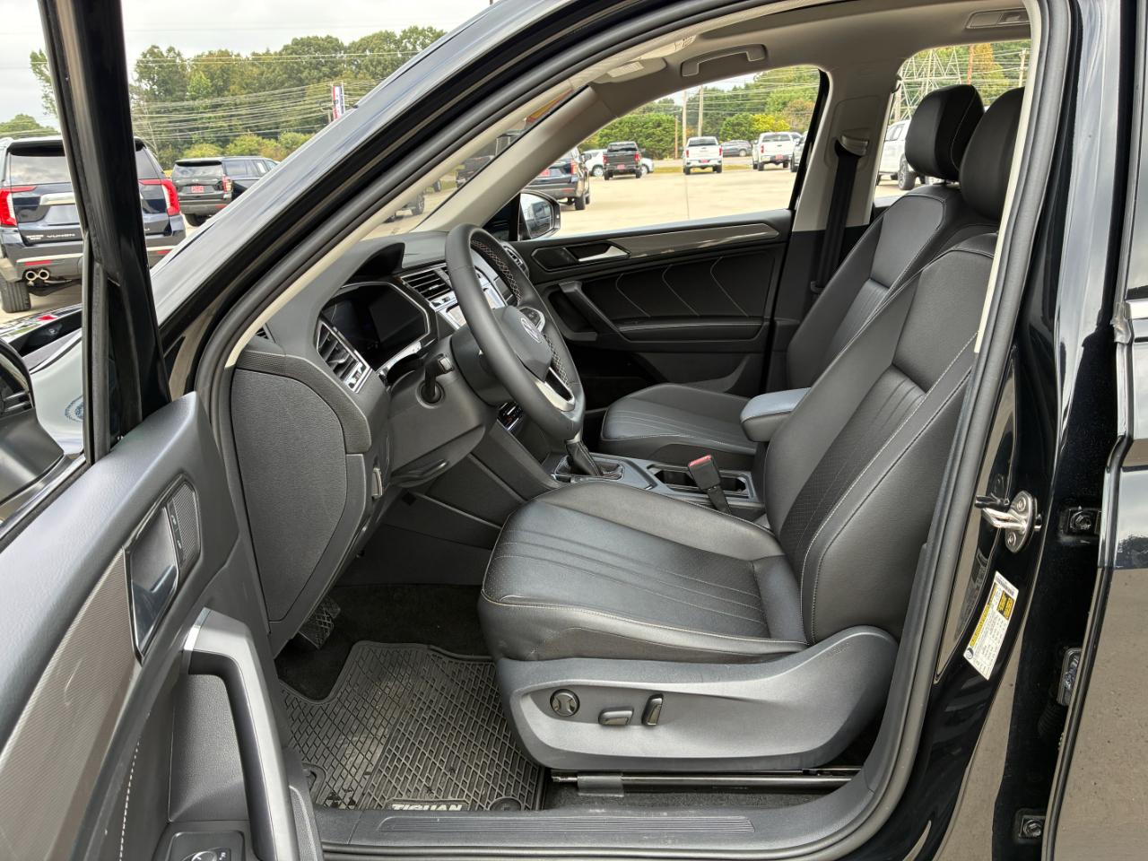 Volkswagen Tiguan  2023