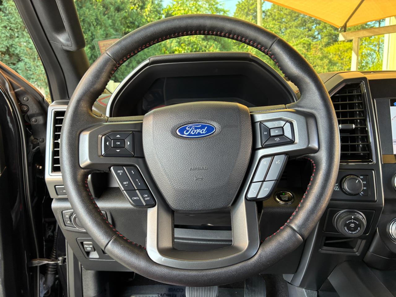 Ford F-150 Lariat 2019