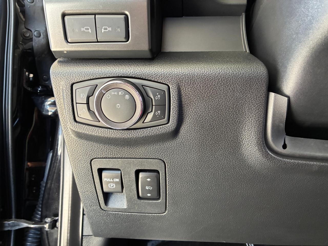 Ford F-150 Lariat 2019