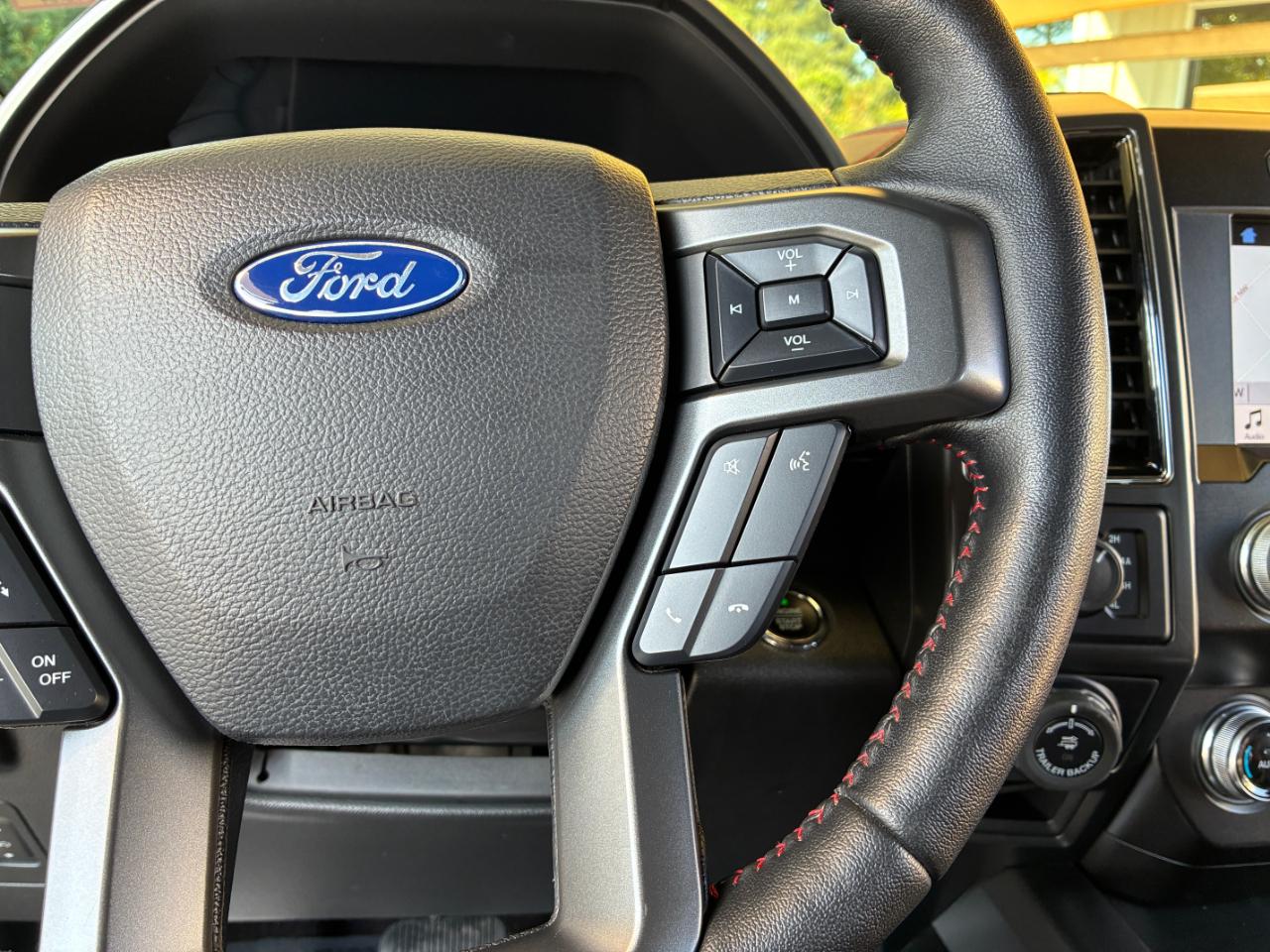 Ford F-150 Lariat 2019