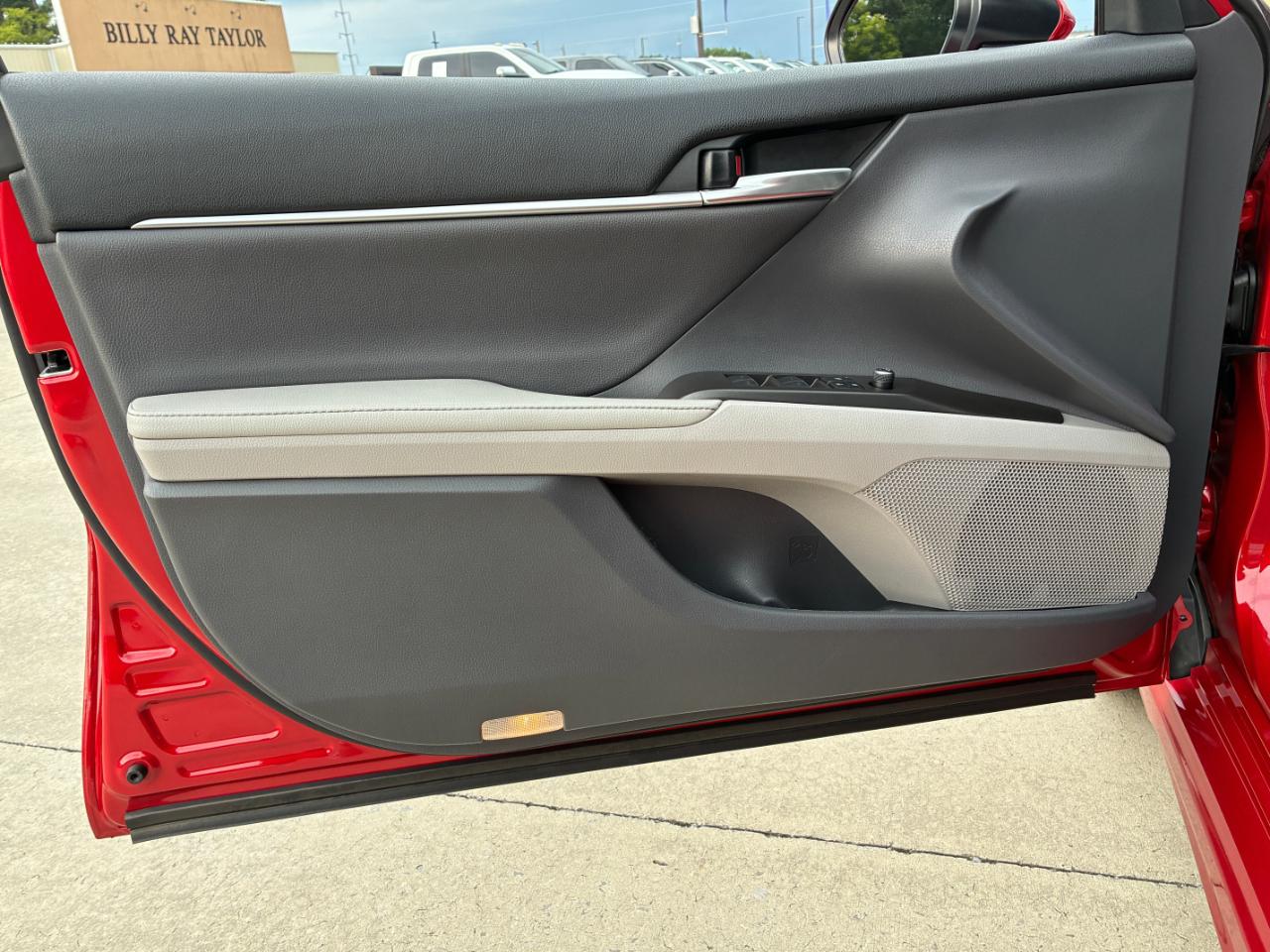 Toyota Camry  2022
