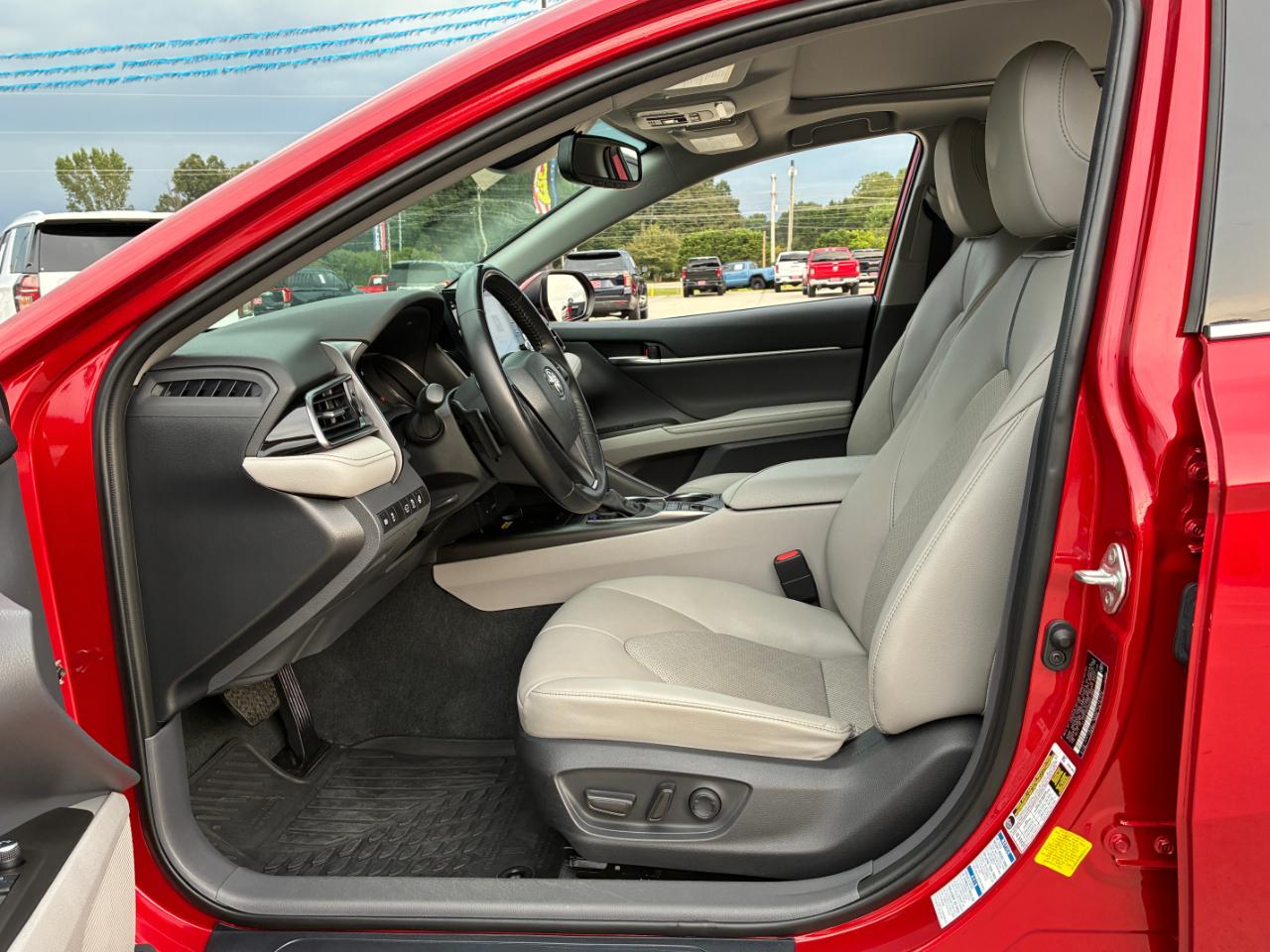 Toyota Camry  2022