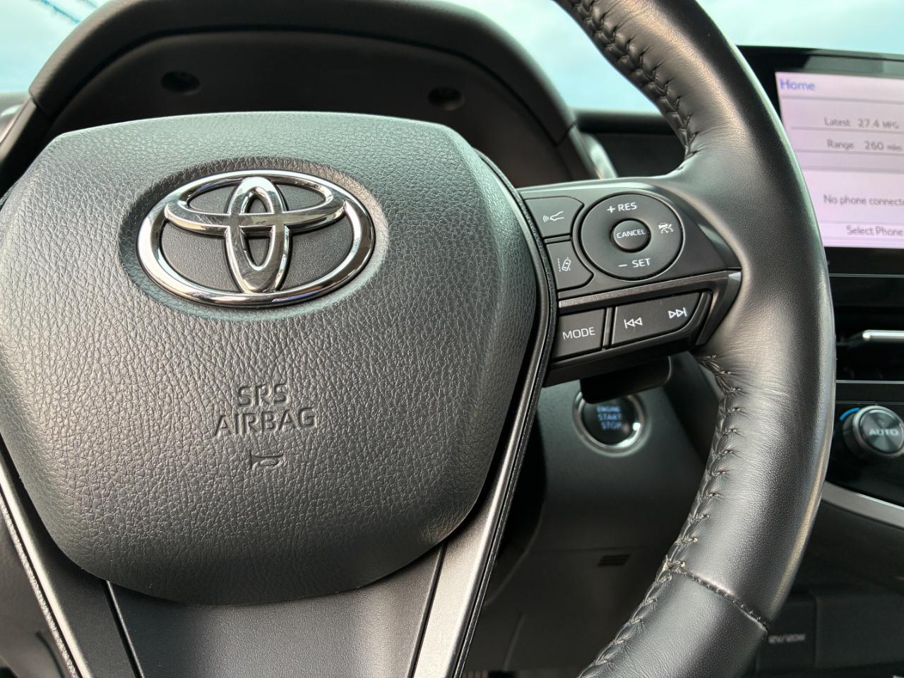 Toyota Camry  2022