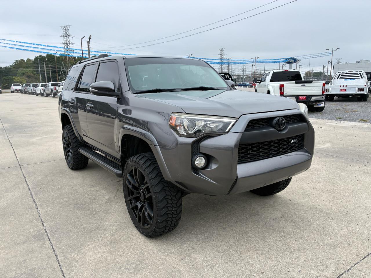 Toyota 4Runner SR5 2016