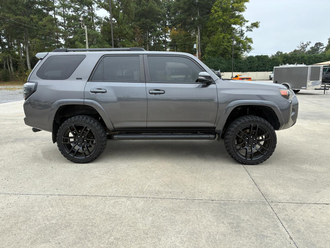 Toyota 4Runner SR5 2016