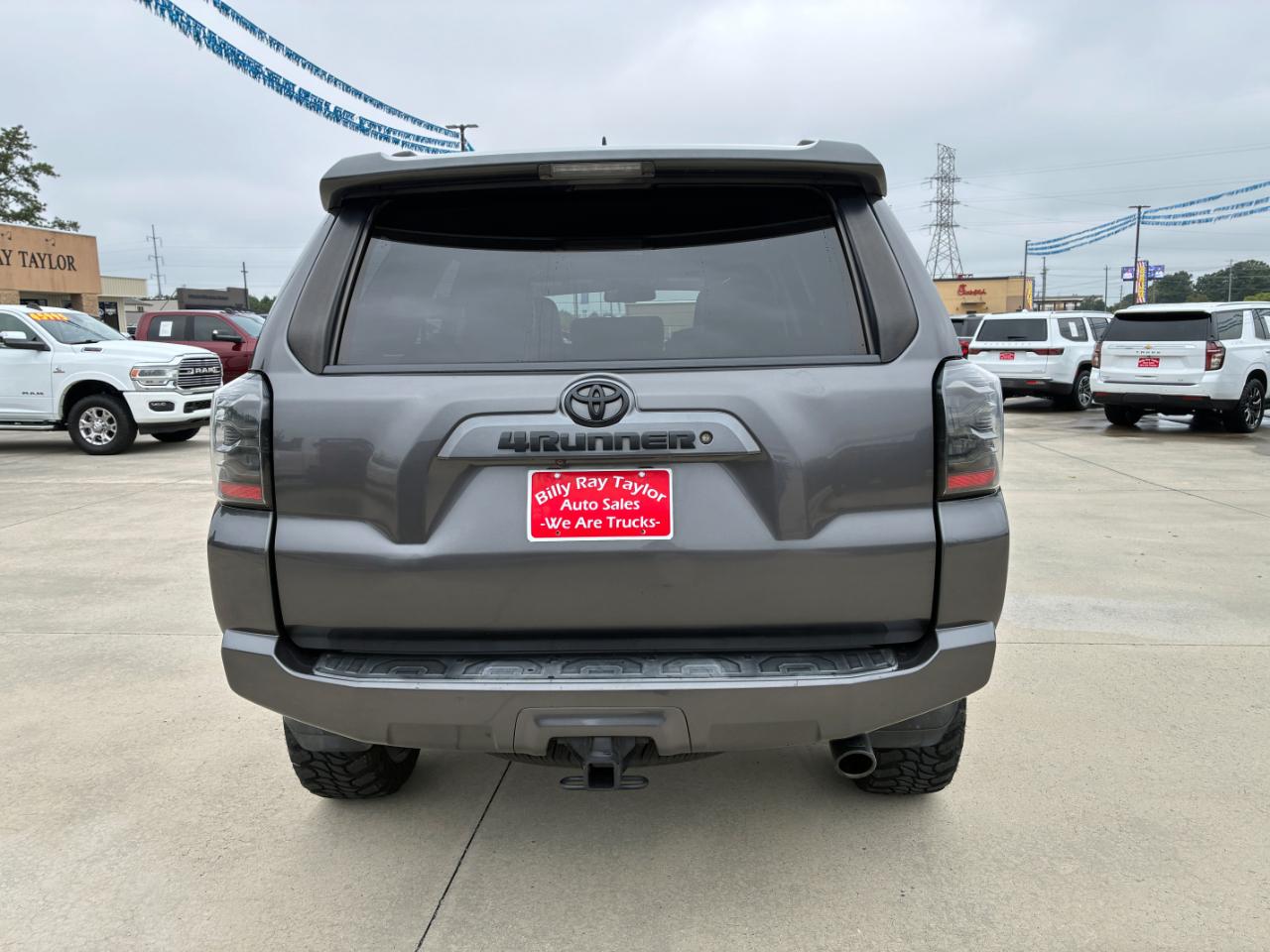 Toyota 4Runner SR5 2016