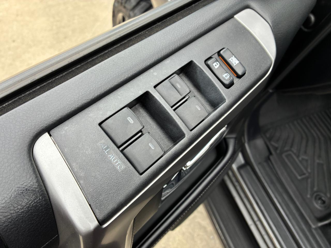 Toyota 4Runner SR5 2016