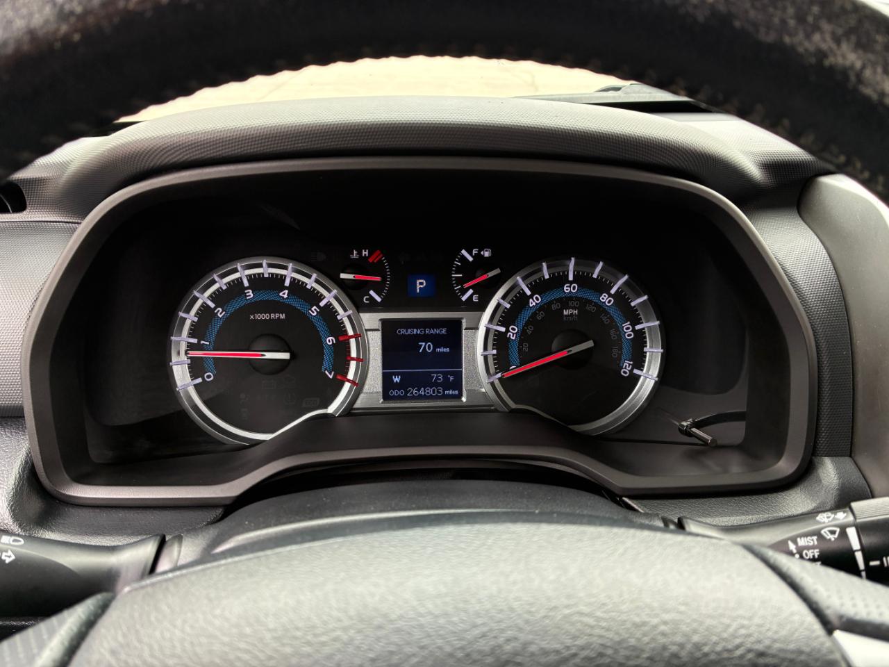 Toyota 4Runner SR5 2016