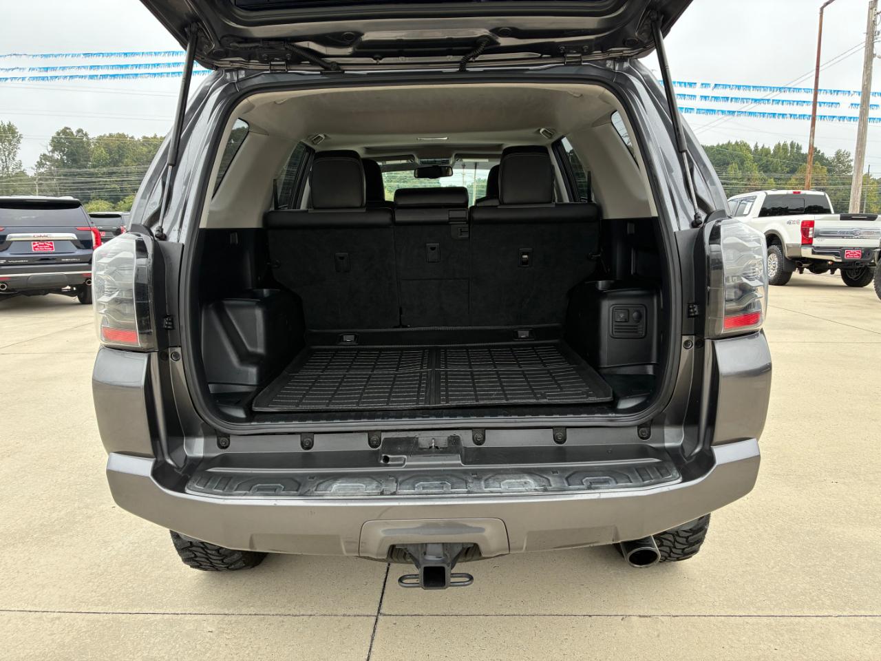Toyota 4Runner SR5 2016