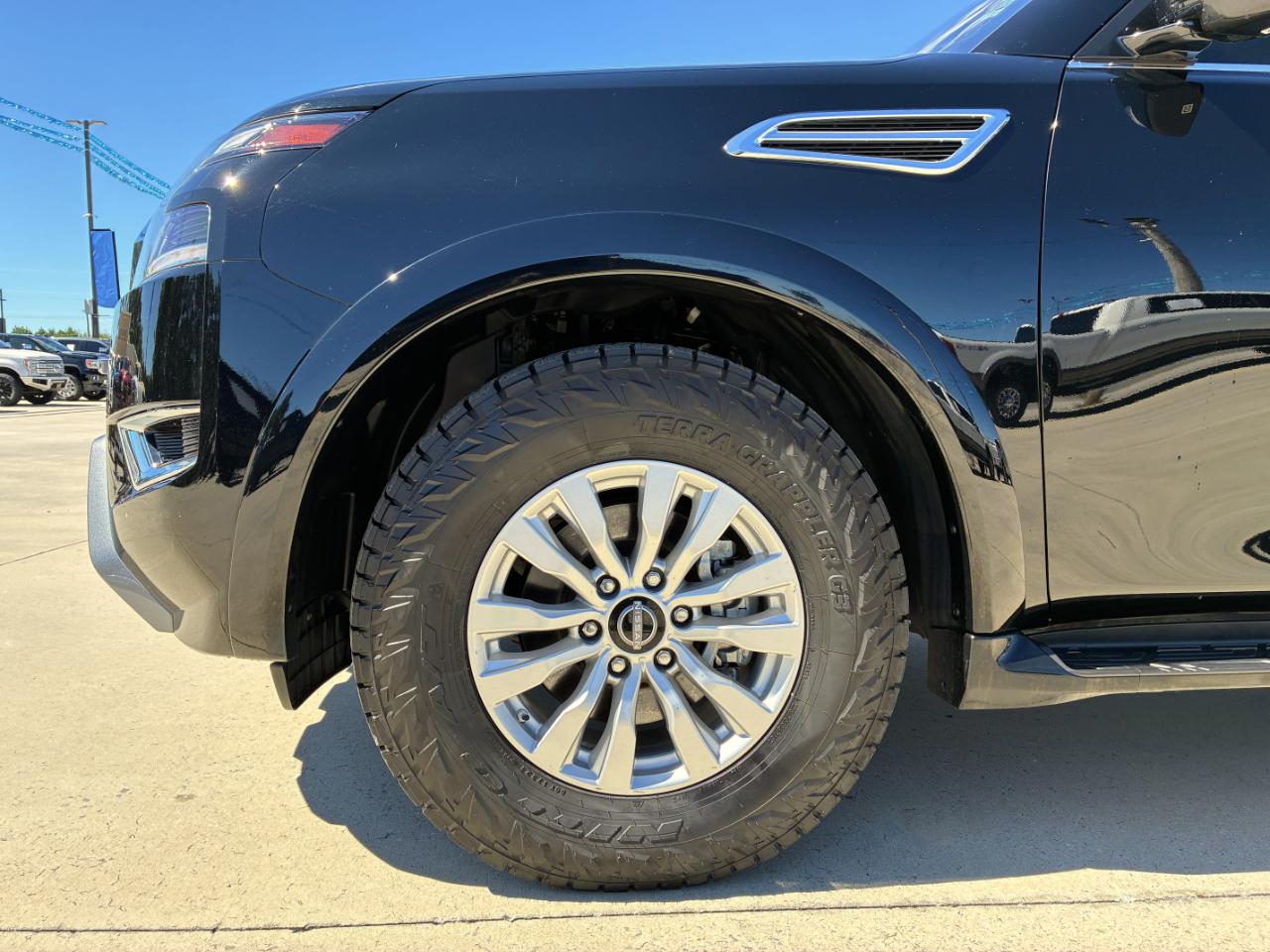 Nissan Armada SV 2023