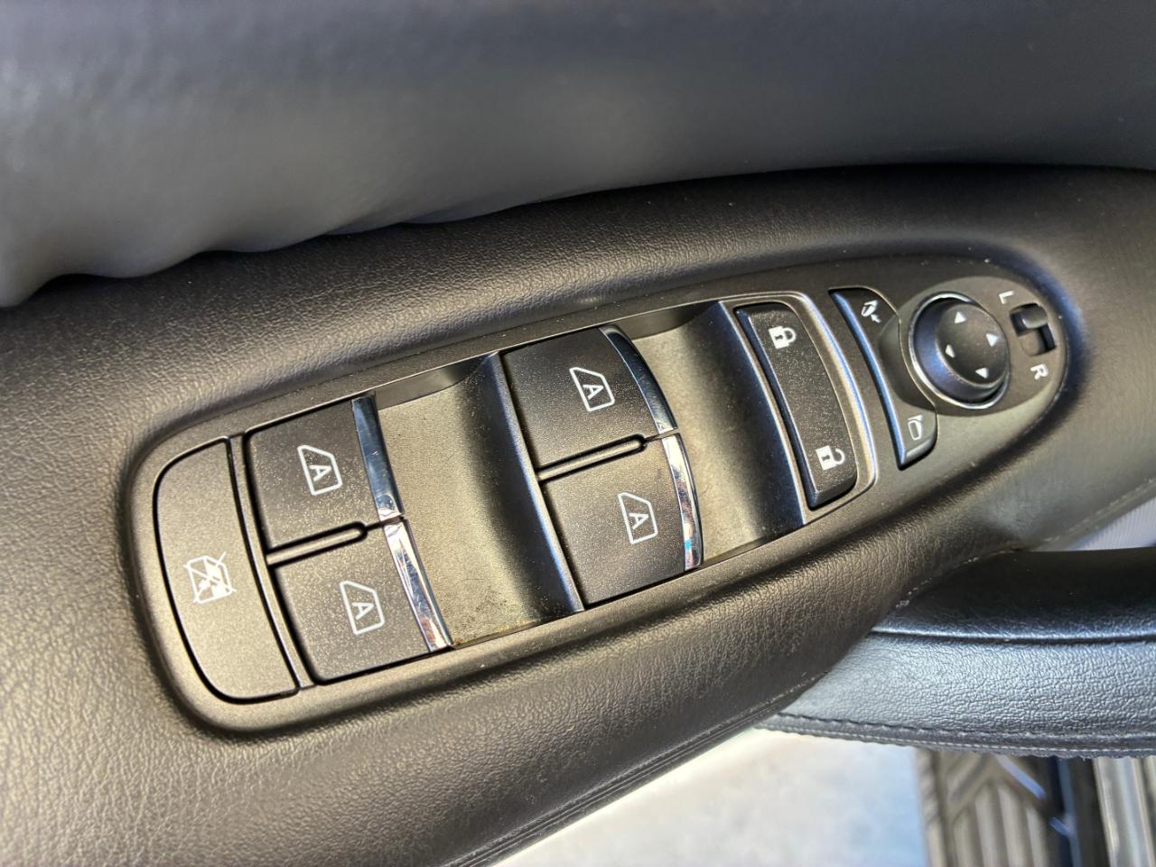Nissan Armada SV 2023