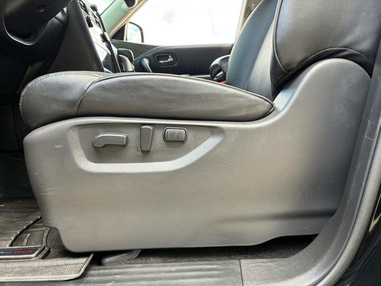 Nissan Armada SV 2023